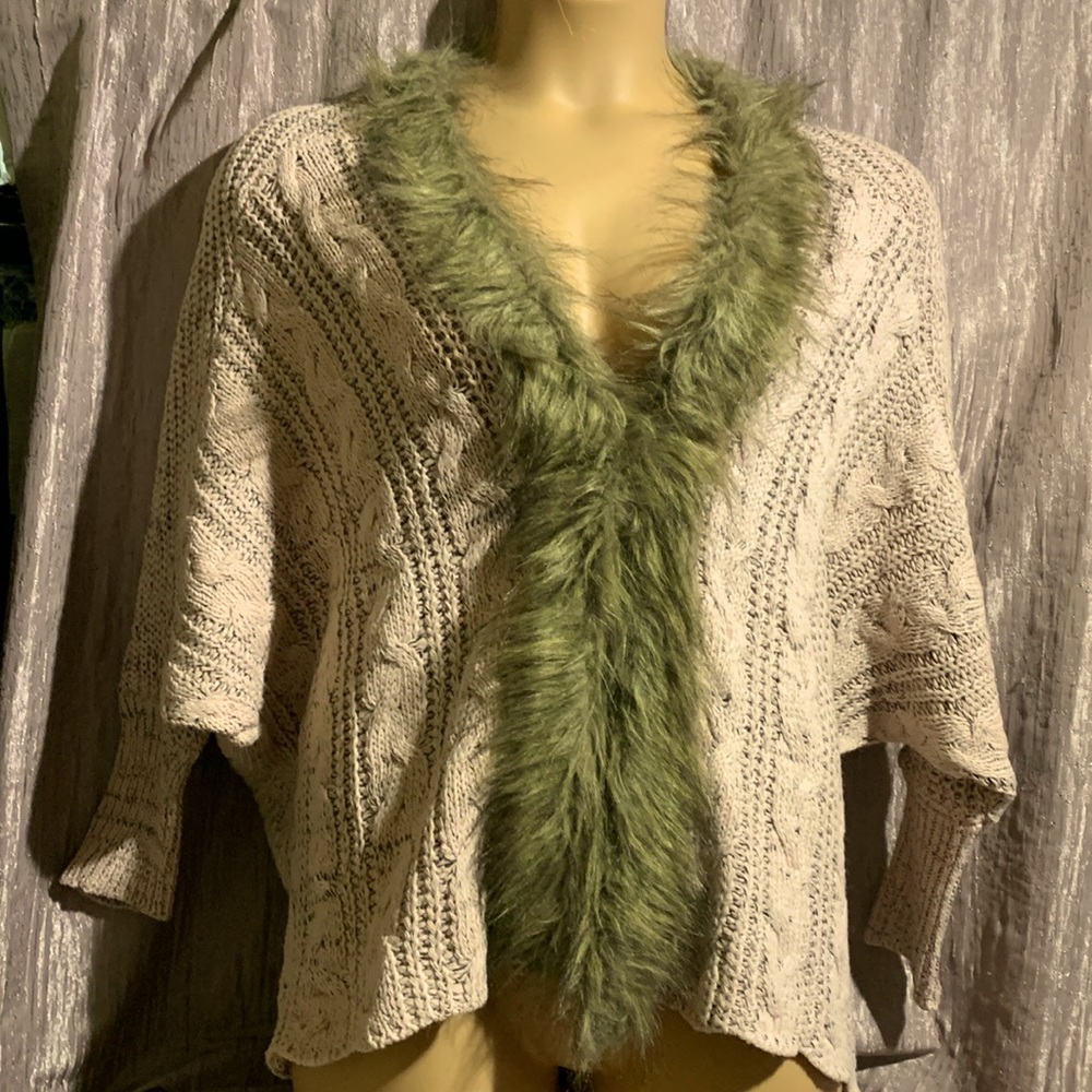 Pinklicious Sweater Cardigan 1X NWT Light Pink Faux Fur Collar Dolman Sleeves